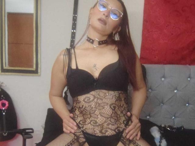 SachaClinford - Live sex cam - 28715372