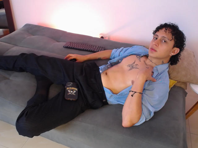 JayTaylor - Live porn &amp; sex cam - 28716578