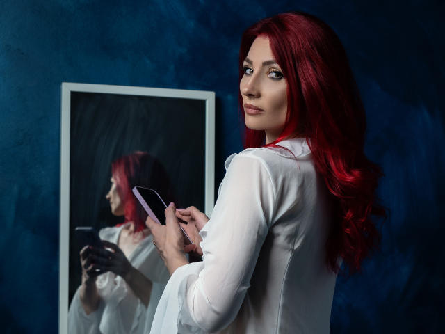 AllyVonD - Live sex cam - 28720355