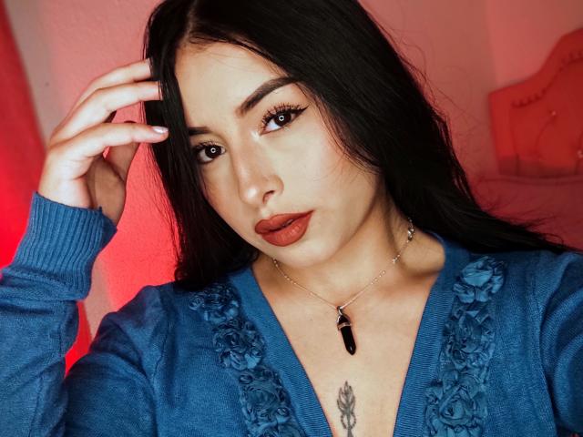 EmilyVv - Live porn &amp; sex cam - 28722416