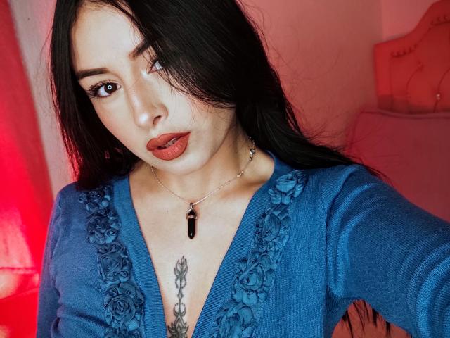 EmilyVv - Live porn &amp; sex cam - 28722419