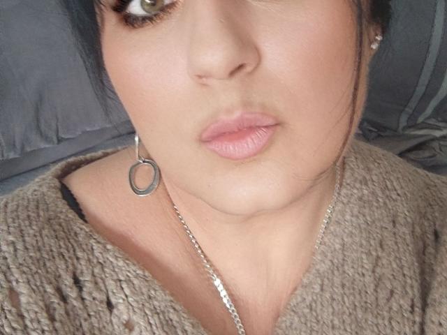 BrigitteXLove - Live sex cam - 28723340