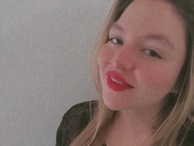 SophieeBanks - Live sex cam - 28724222