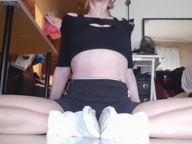 IssahneMay - сексуальная веб-камера в реальном времени - 28724639