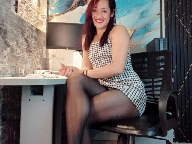 SamanthaCorine - Sexe cam en vivo - 28725209