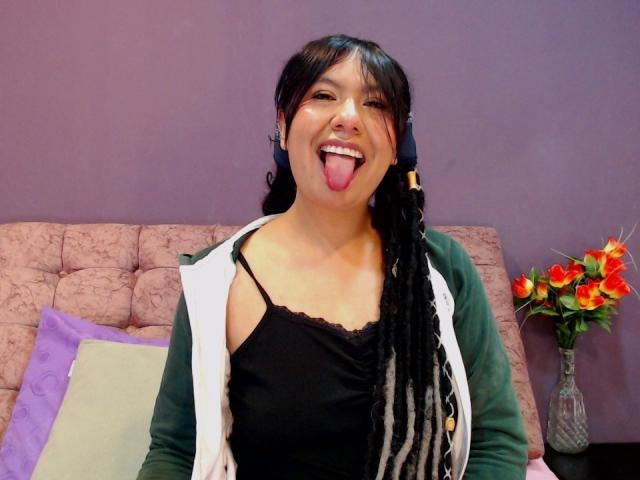 BeckyHuston - Live sex cam - 28733042