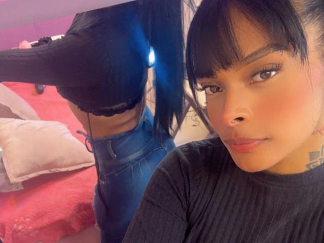 EmmaEbony - Live sex cam - 28735022