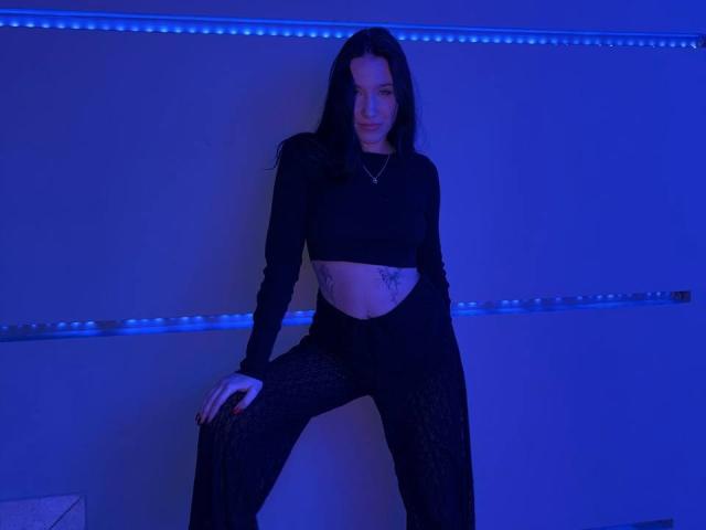 NikkiGoldX - Sexe cam en vivo - 28738067