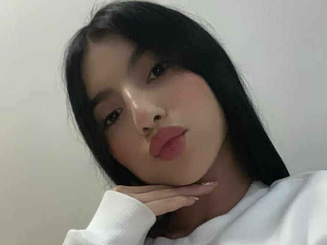 MilanMoon - сексуальная веб-камера в реальном времени - 28739111