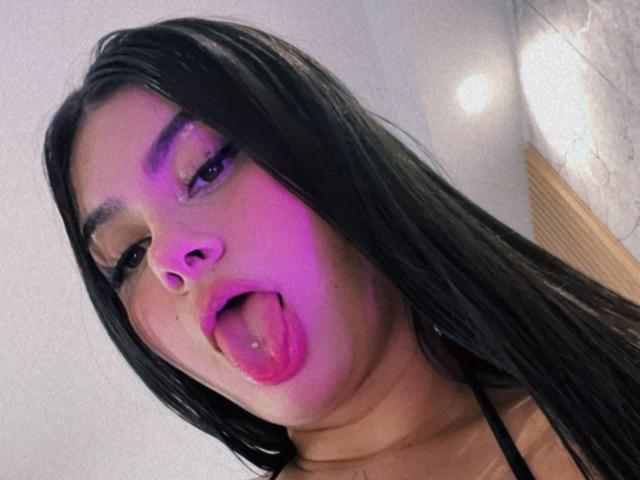 AlanaaWalker - Live sex cam - 28739399