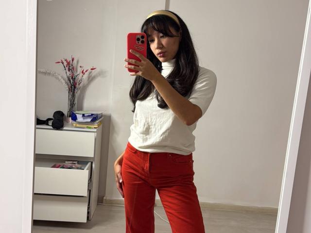 SuriValmont - Sexe cam en vivo - 28741010