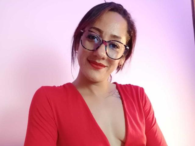 SamanthaCorine - Live porn &amp; sex cam - 28743944