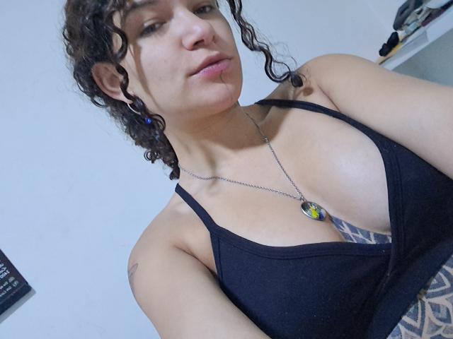 WendyBeckettX - Sexe cam en vivo - 28745588