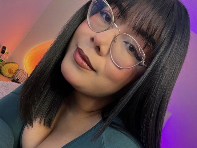 AlexaKiim - Camera khiêu dâm &amp; quyến rũ trực tiếp - 28747568