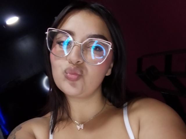 MissSubmissive - Live sex cam - 28747880