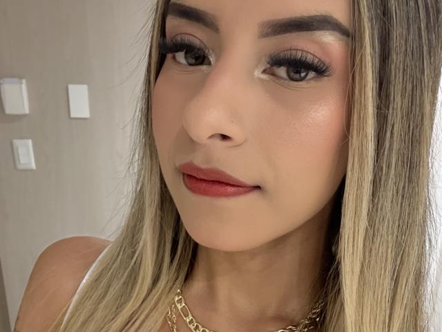 CloeRouss - Live sexe cam - 28753274