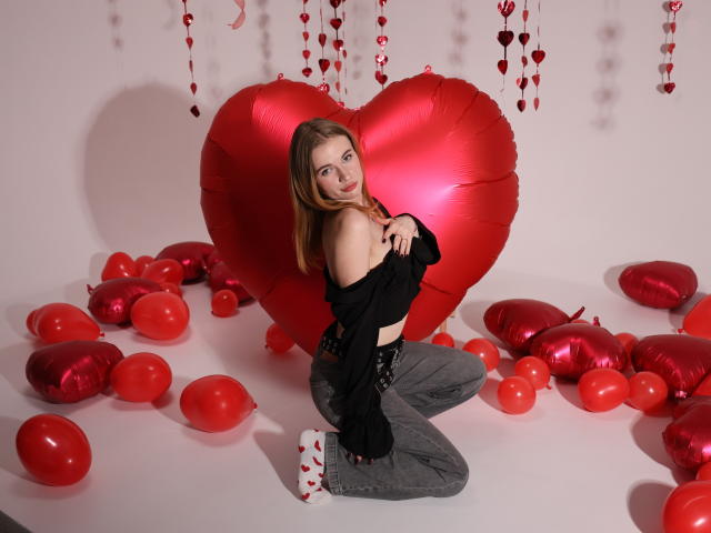 MargaritaKis - Live porn &amp; sex cam - 28755215