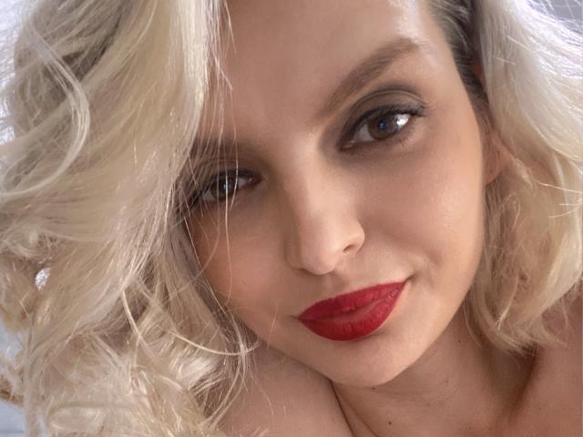 DouceAmelia - Live porn &amp; sex cam - 28755236