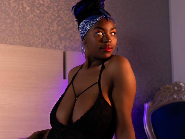 KrisMond - Live sex cam - 28756751