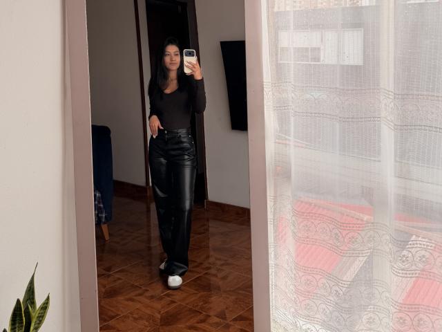 ThaliaAres - Sexe cam en vivo - 28760576