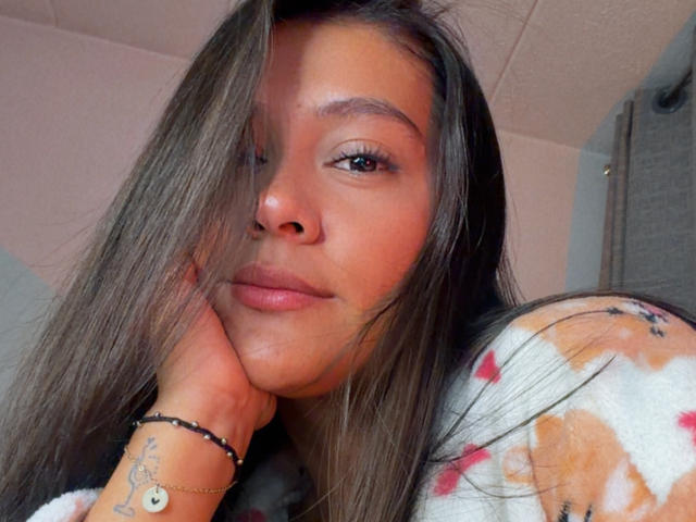 ThaliaAres - Sexe cam en vivo - 28760600