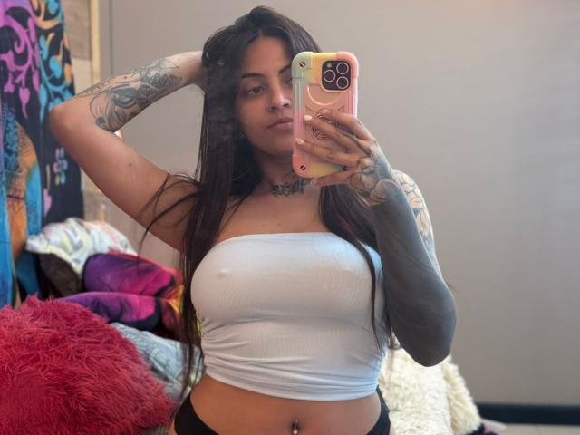 CoriPaige - Live porn &amp; sex cam - 28761368