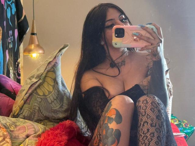 CoriPaige - Live porn &amp; sex cam - 28761437