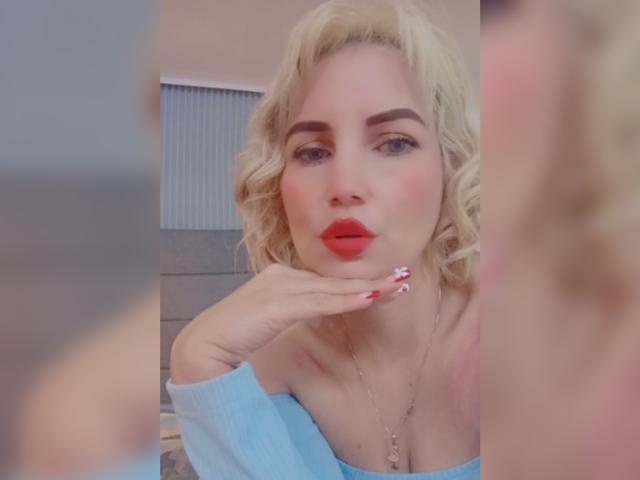 GiuliaAddams - Live porn &amp; sex cam - 28765751