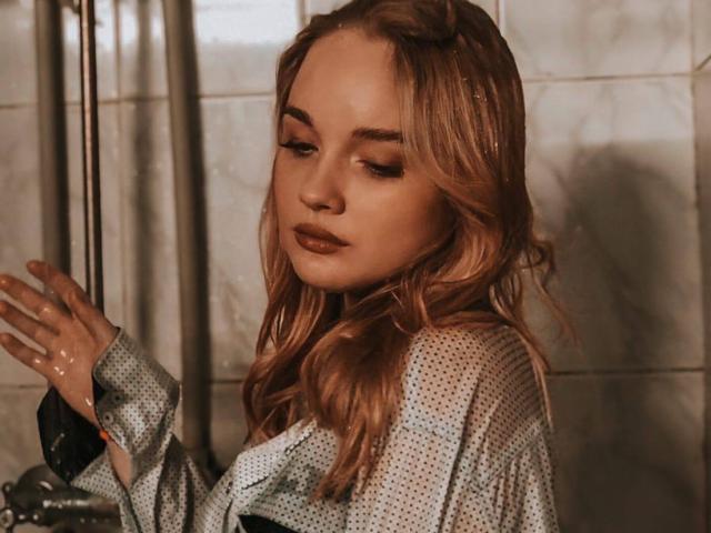 ShawtyMiaAndJack - сексуальная веб-камера в реальном времени - 28765904