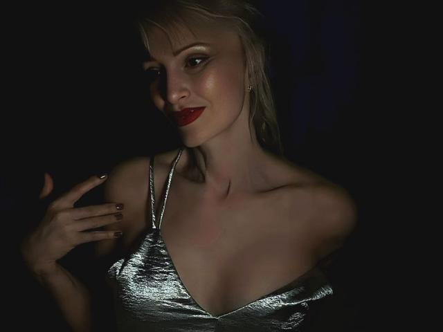 RitaFarell - Sexe cam en vivo - 28768163