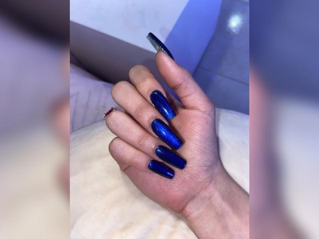 ChristieGarci - Live porn &amp; sex cam - 28769384