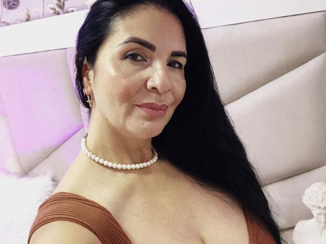 AlizonMoreti - Live sex cam - 28769939