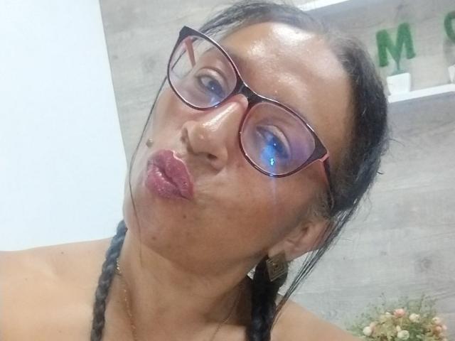 SoffieMature - Live sex cam - 28770521