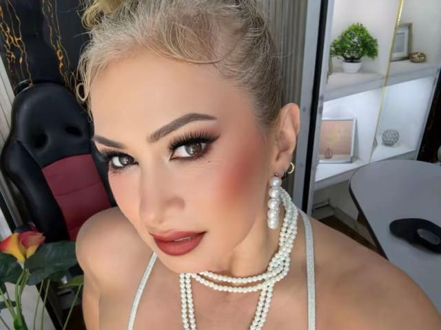 MisseScarleth - Live Sex Cam - 28771814