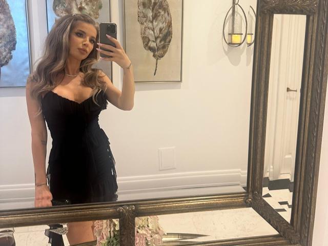 AriannaRuss - Live sex cam - 28773287