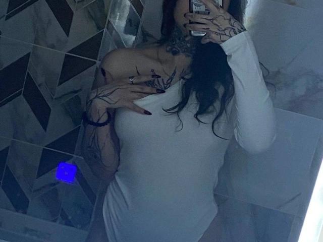 unknown-hot - Live sex cam - 28773323