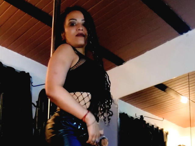 DivaMarie - Live sex cam - 28774976