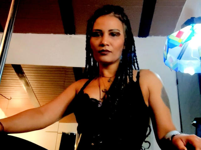 DivaMarie - Sexe cam en vivo - 28774997