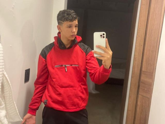 AxelBiel - Sexe cam en vivo - 28776227