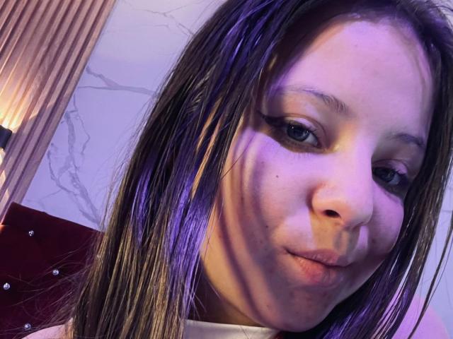 GraceRedMiller - Live sexe cam - 28777403