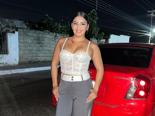 TalianaSquirt - Live porn &amp; sex cam - 28778771