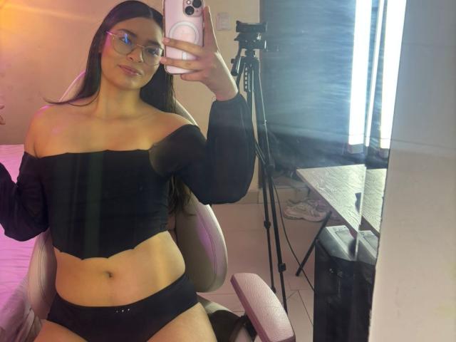 IsaDoux - Sexe cam en vivo - 28779206