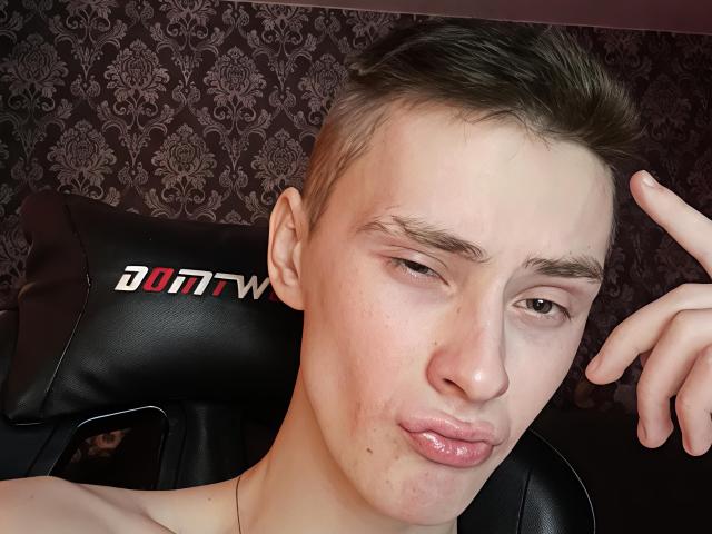HomerBart - Live sex cam - 28780667
