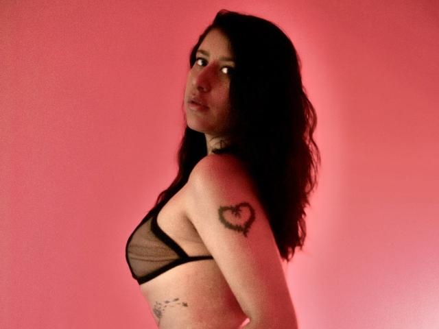 LunaDamasco - Live porn &amp; sex cam - 28781078