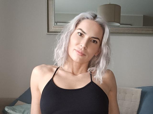 RowenaMinna - Live porn &amp; sex cam - 28783145