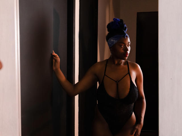 KrisMond - Live sex cam - 28786541