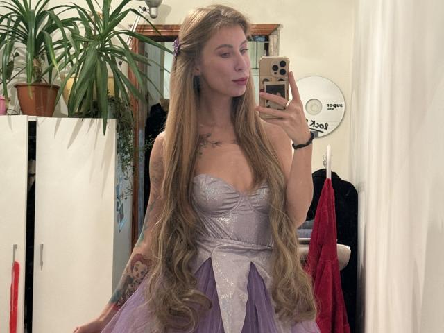 CharlotteDream - Live porn &amp; sex cam - 28787816