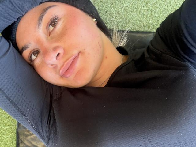 AtheneaRossi - ライブポルノ&amp;セックスカム - 28788833