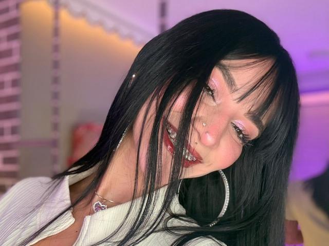 LindaWatsong - Live sex cam - 28791563