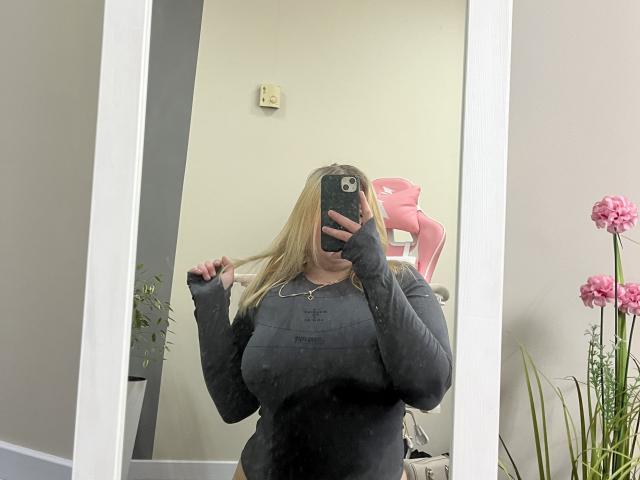 DiLaria - Live sex cam - 28792427